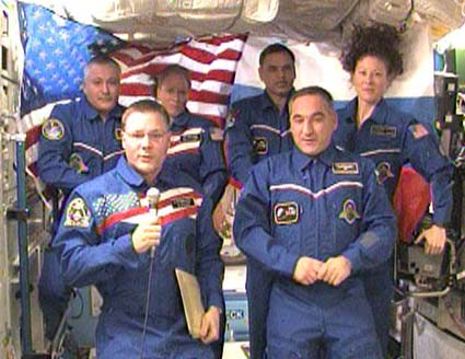 Stuck in Orbit: Astronauts 'Hooked' on Space Station 1 Extra Day